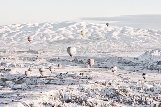 冬天的热气球飞行之旅