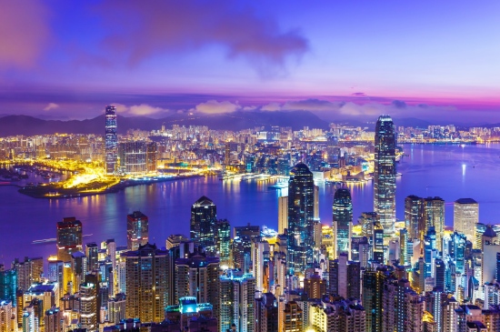 灯光璀璨的香港夜景图片