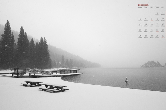 湖边雪景2022年12月日历壁纸