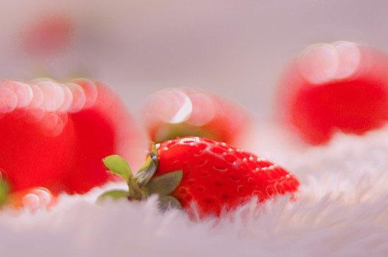 美味诱人的草莓
