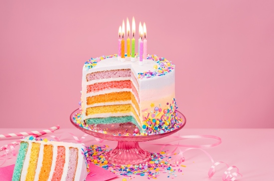 梦幻彩虹生日蛋糕