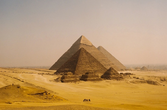 埃及金字塔高清平板桌面图片
