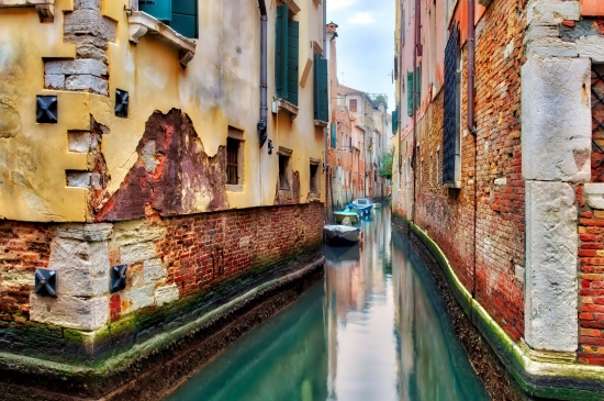 威尼斯的水路与建筑物图