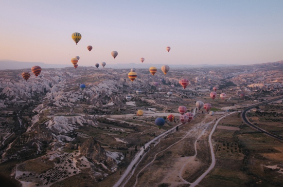 土耳其漫天热气球图片