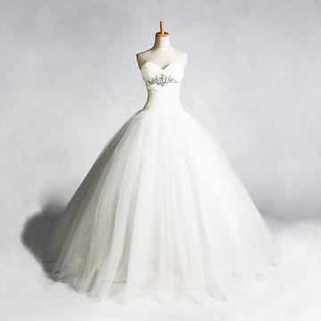 蓬蓬公主抹胸婚纱礼服
