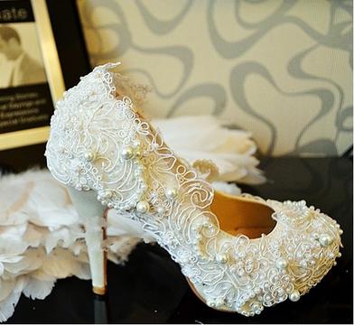 韩版白色蕾丝珍珠婚鞋