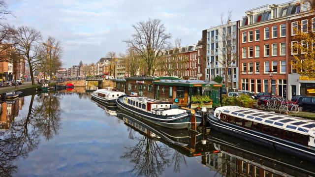 荷兰最大的旅游城市阿姆斯特丹