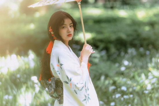 日系和服美女温柔迷人写真